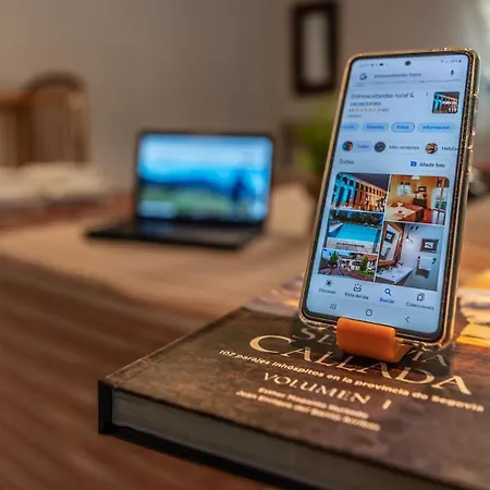 Gran Con Jardin A 55 Min De Madrid Wifi Free Aparca En La Puerta *