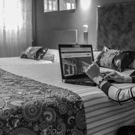 Apartmán Gran Con Jardin A 55 Min De Madrid Confort, Calidad & Wifi Free *