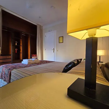 Gran Con Jardin A 55 Min De Madrid Confort, Calidad&wifi Free * Segovia