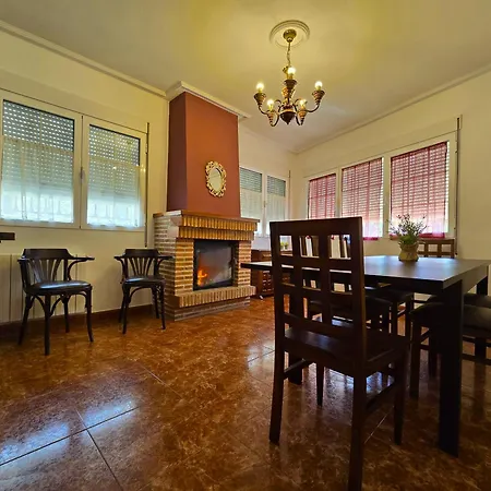 Apartmán Gran Con Jardin A 55 Min De Madrid Wifi Free Aparca En La Puerta *