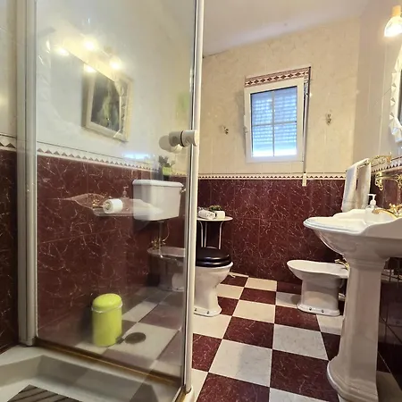 Apartment Gran Con Jardin A 55 Min De Madrid Wifi Free Aparca En La Puerta