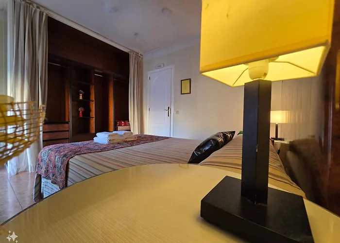 Gran Con Jardin A 55 Min De Madrid Wifi Free Aparca En La Puerta * Segovia