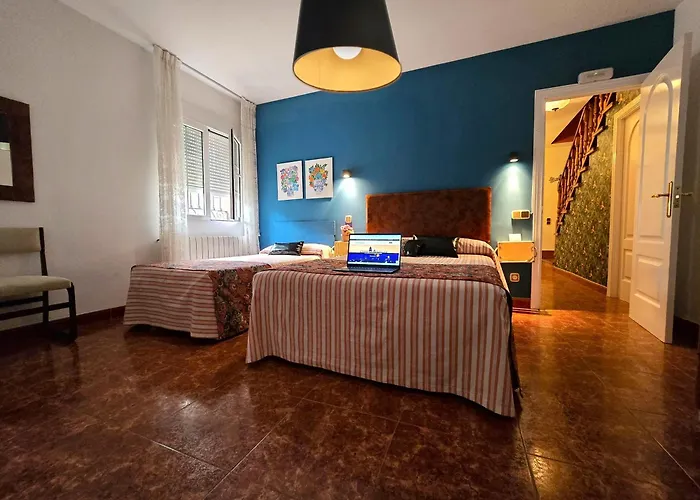 Gran Con Jardin A 55 Min De Madrid Wifi Free Aparca En La Puerta * Segovia